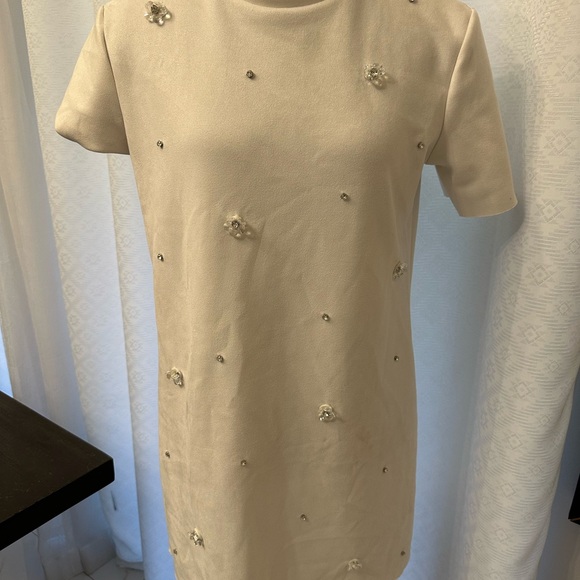 Zara Cream Short Sleeve Top - Picture 1 of 4